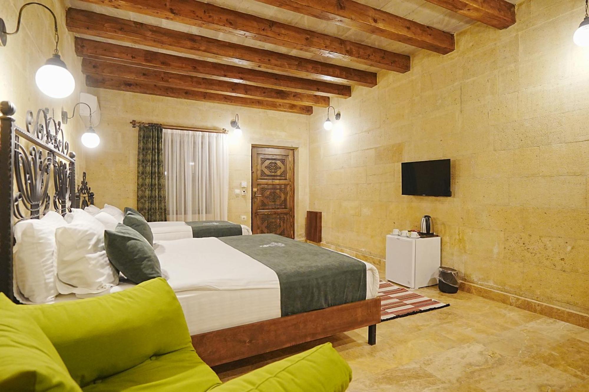 Kayra Cave Suites غوريمِيه المظهر الخارجي الصورة