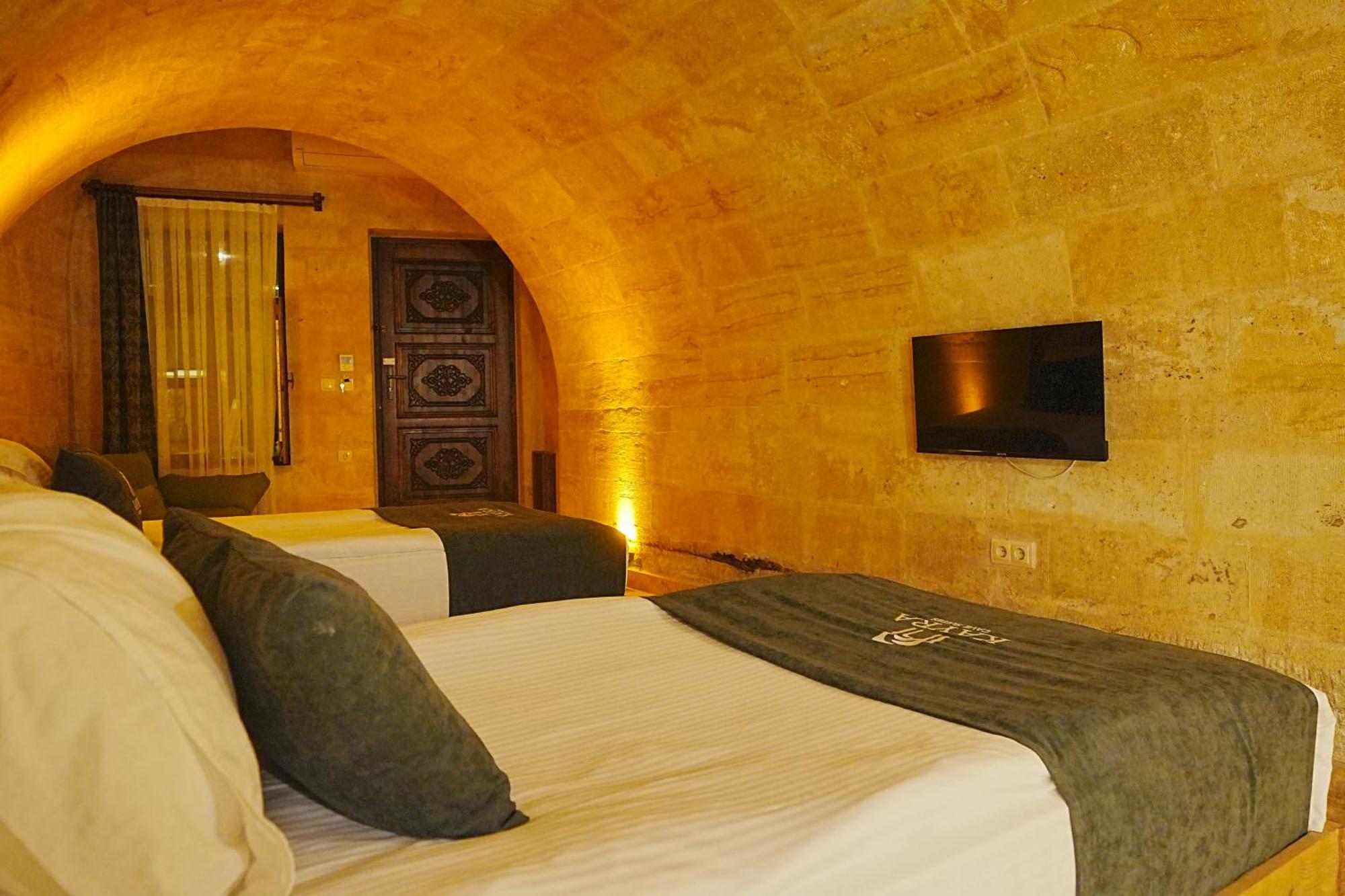 Kayra Cave Suites غوريمِيه المظهر الخارجي الصورة