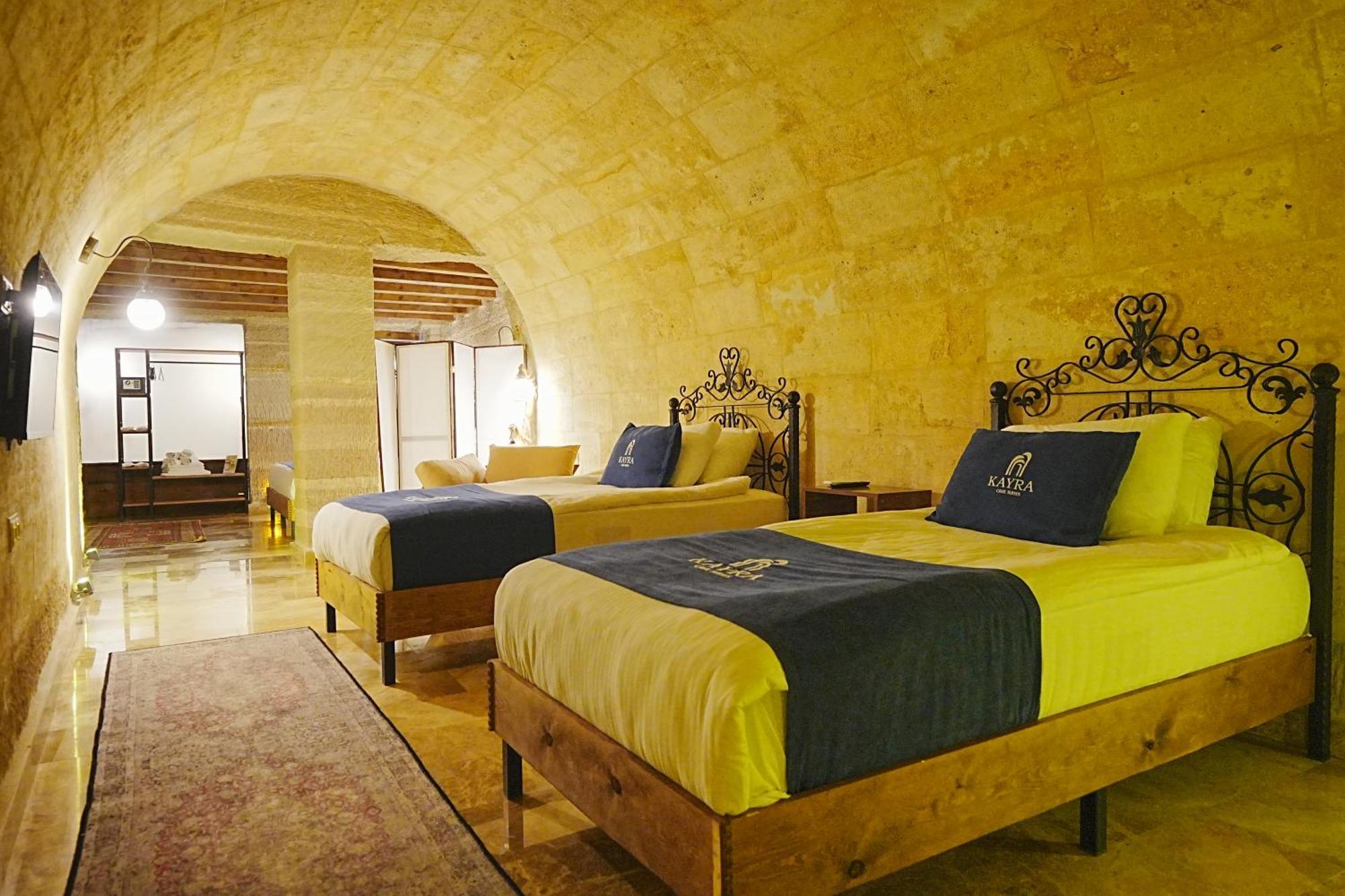 Kayra Cave Suites غوريمِيه المظهر الخارجي الصورة